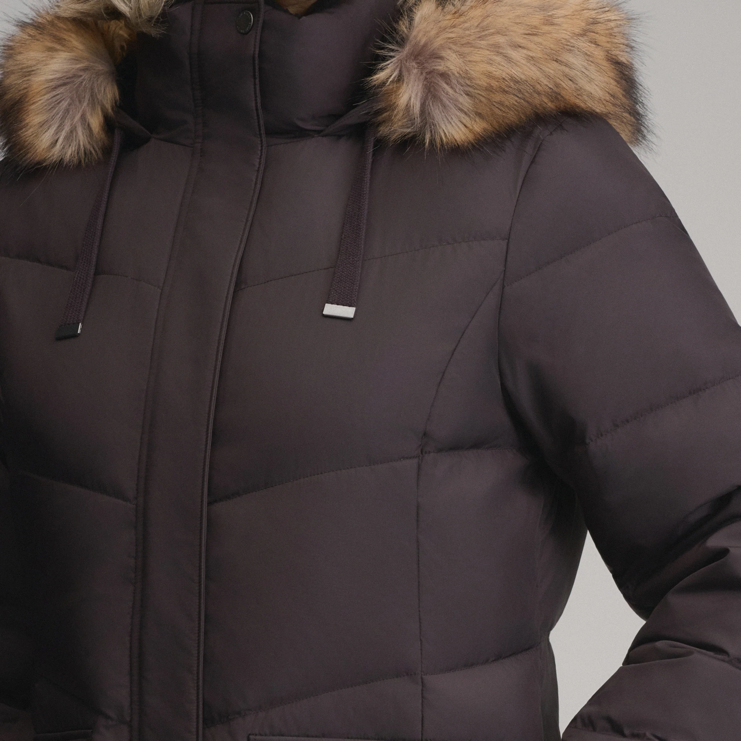 Women's Lodge Cascadian Down Hooded Parka