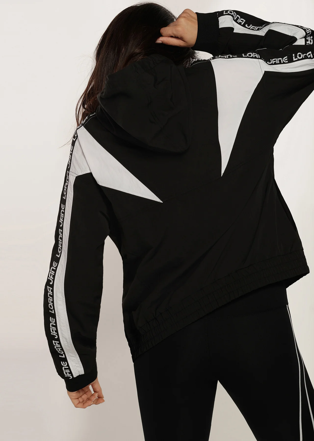 Attitude Track Jumper
