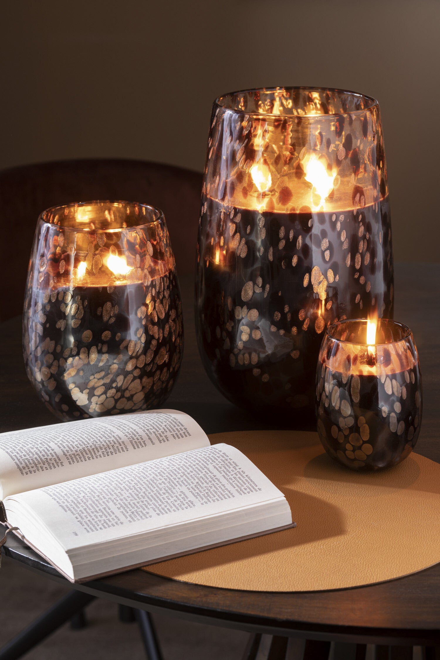 J-Line geurkaars Mia - Leather & Leaves - glas - zwart/mix - small - 90U