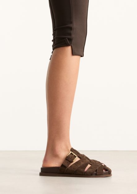 Bruine suède slippers