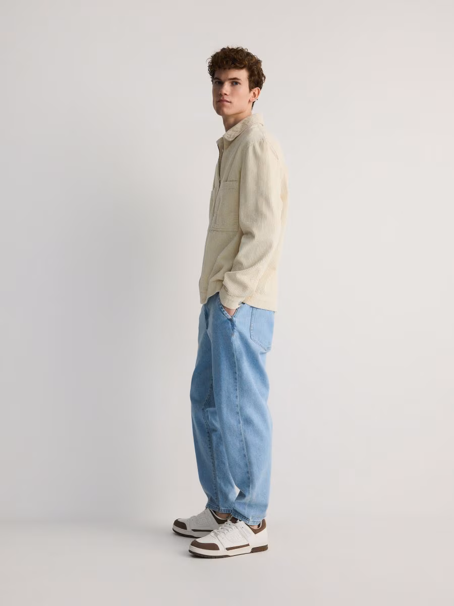 Carrot Fit Jeans