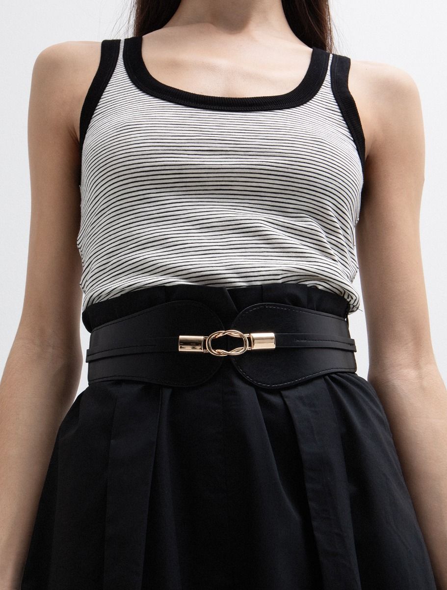 Φαρδιά ζώνη με αγκράφα