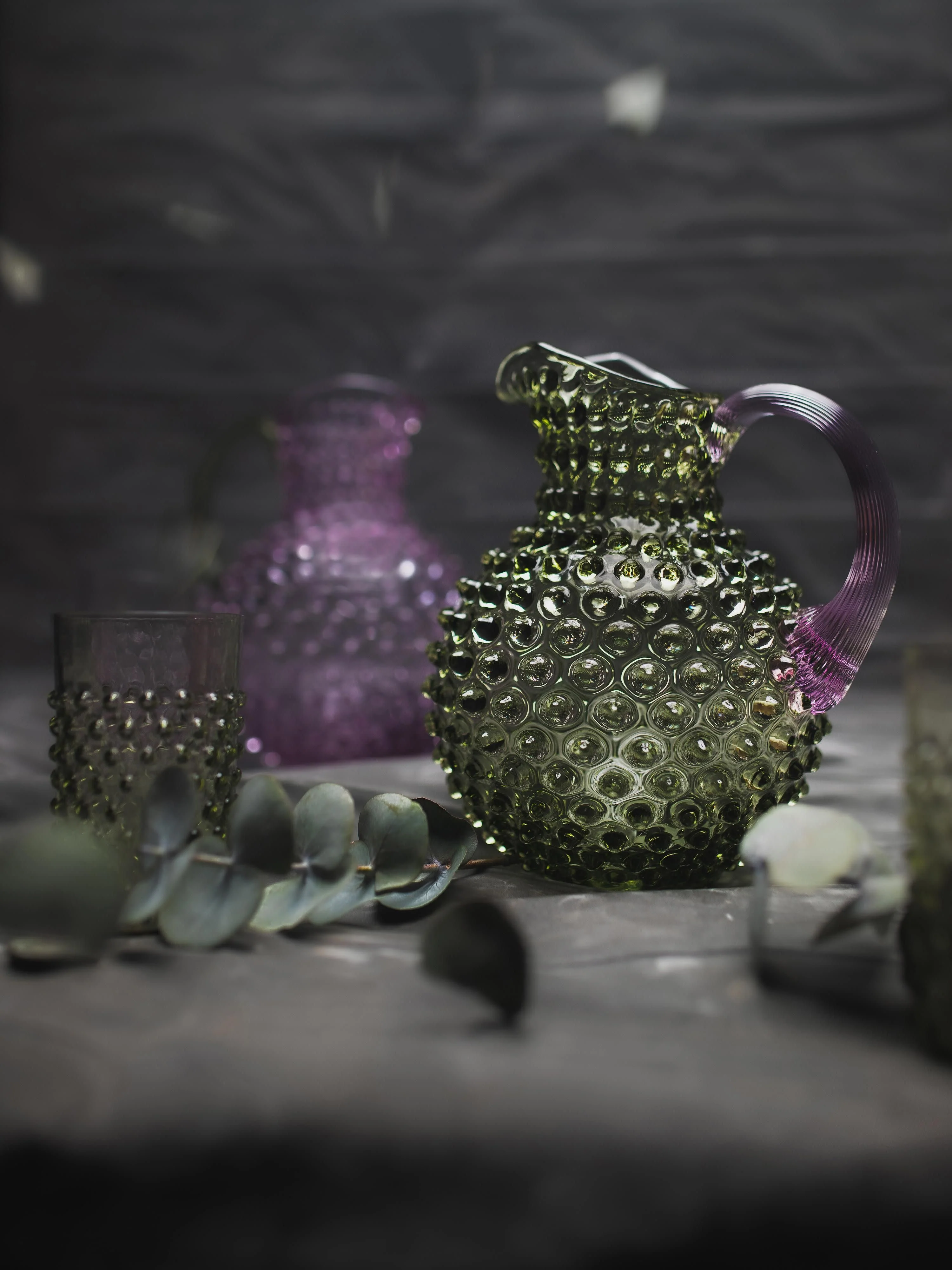 Mundgeblasener Krug Hobnail, 2 L