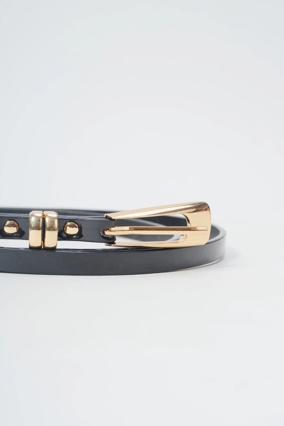 Skinny Black Belt With Gold Trim - Size M/L