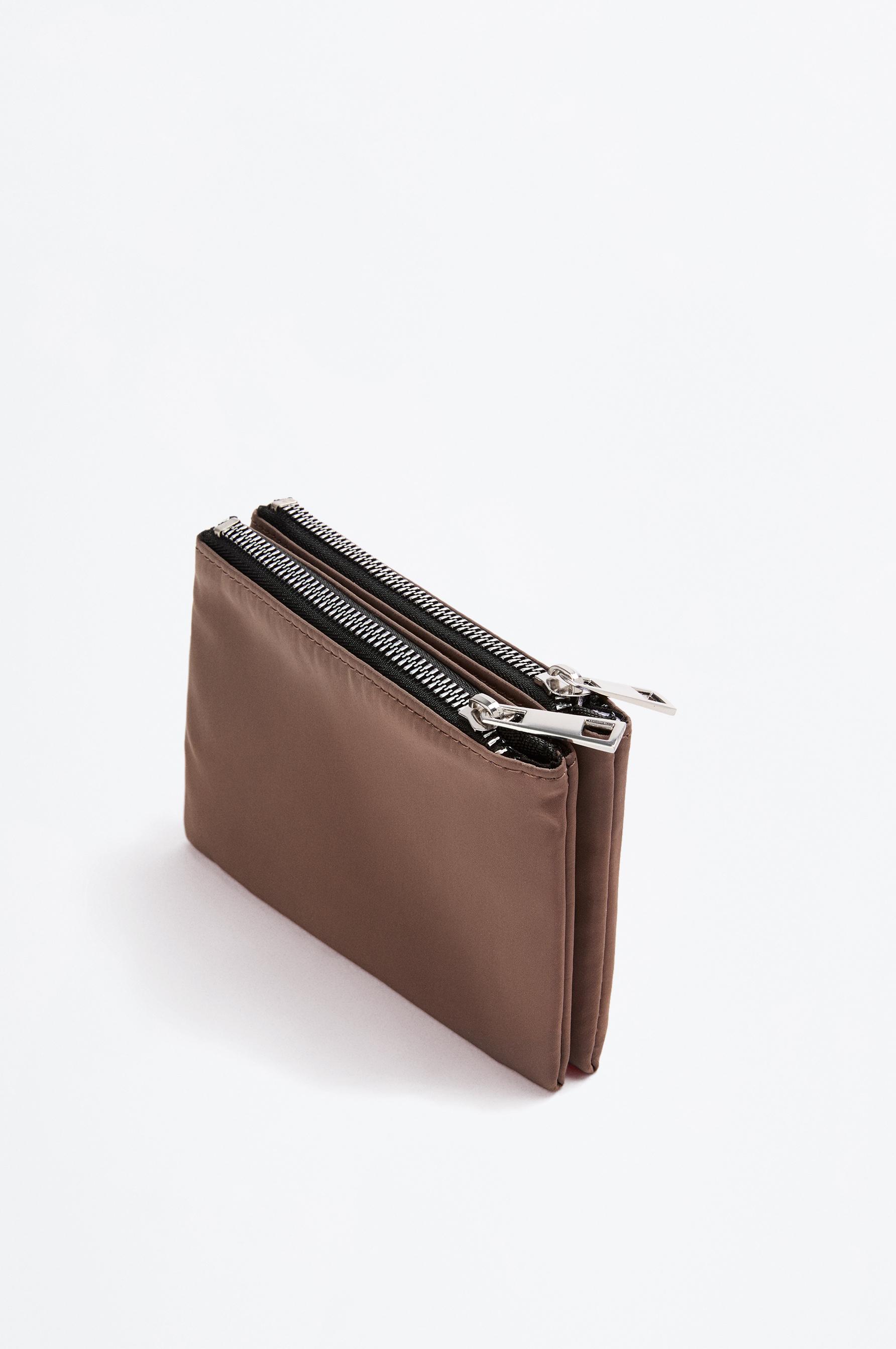 Cartera nailon doble bolsillo