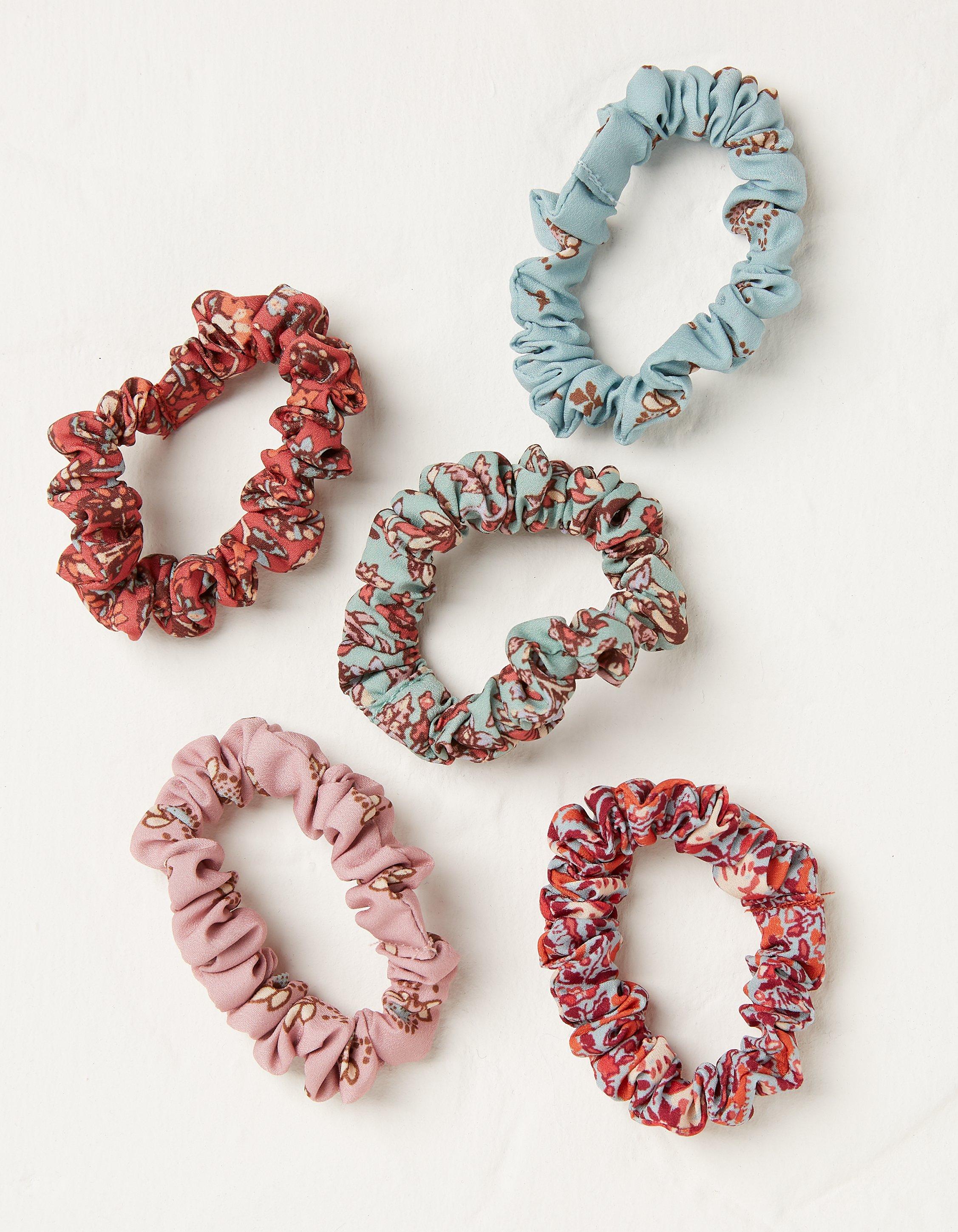 5 Pack Craft Floral Scrunchies