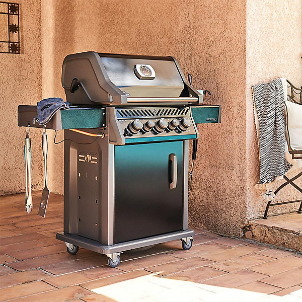 Pack Barbecue à gaz Rogue 425 RSB   Plancha