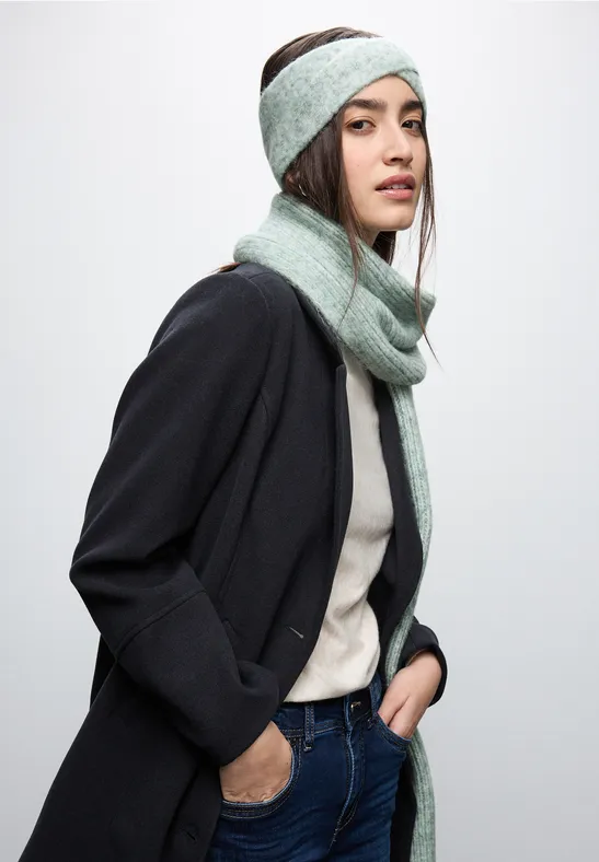 Stirnband im Twisted-Look