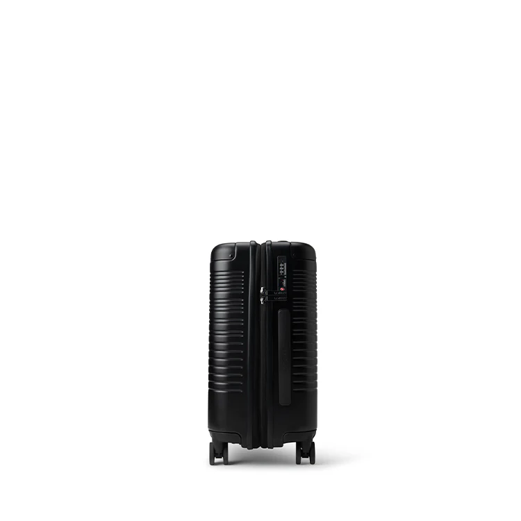 The Berlin - Black Expandable Carry-On Suitcase