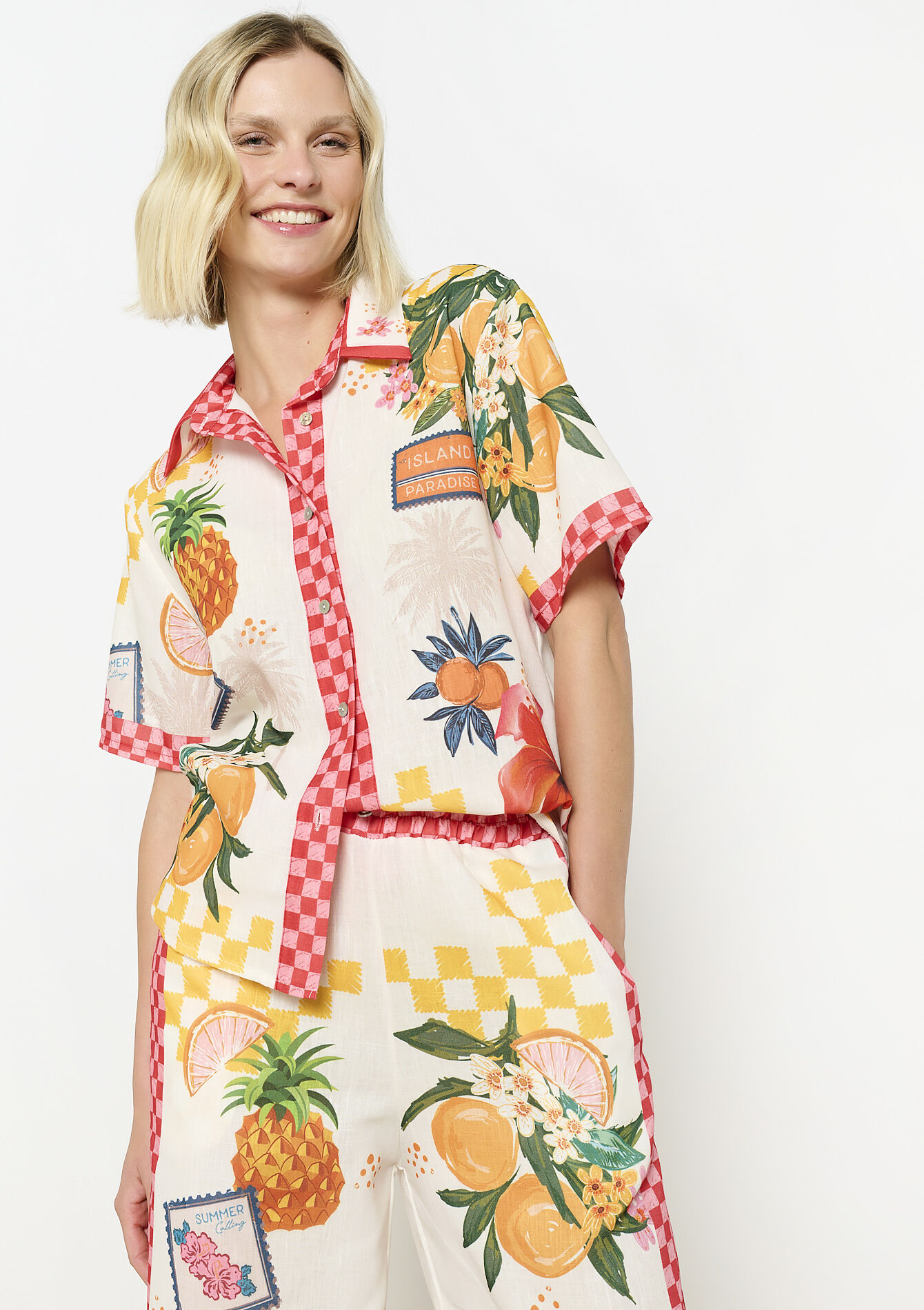 Losvallend hemd met print