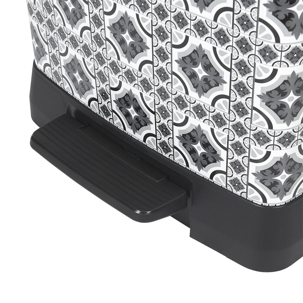 Poubelle à pédale motif carreau de ciment gris et blanc 50 L