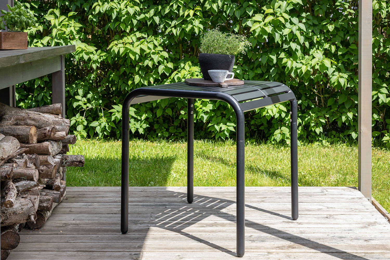 Rebellenclub Birch Tuintafel - 70 x 70cm - Zwart