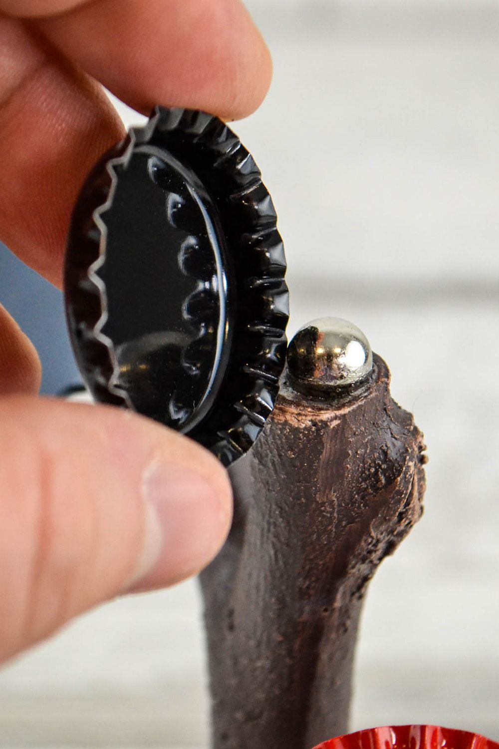 Funtime Gifts Magnetic Beer Bottle Cap Tree