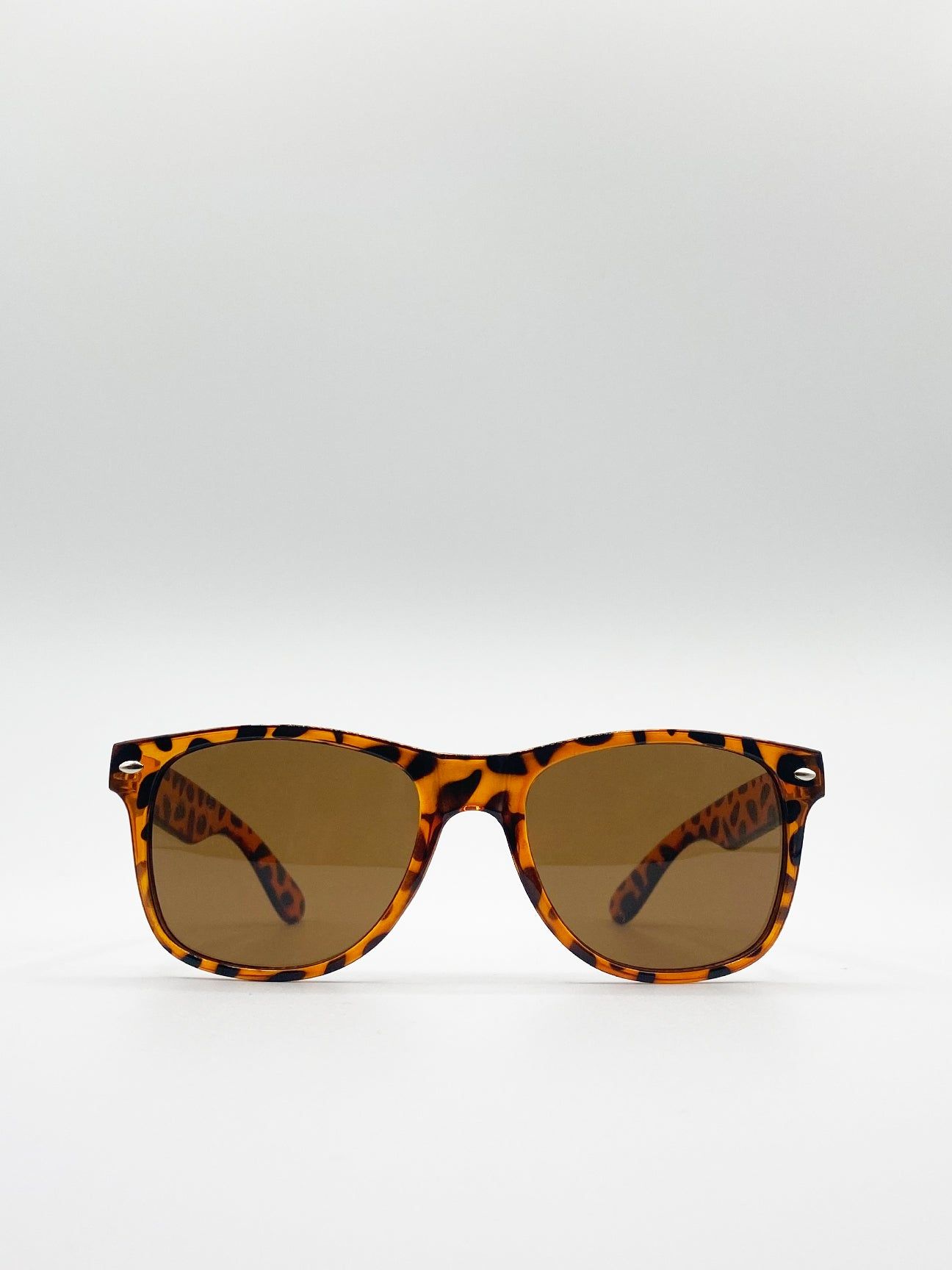 SVNX Classic Wayfarer Plastic Frame Sunglasses