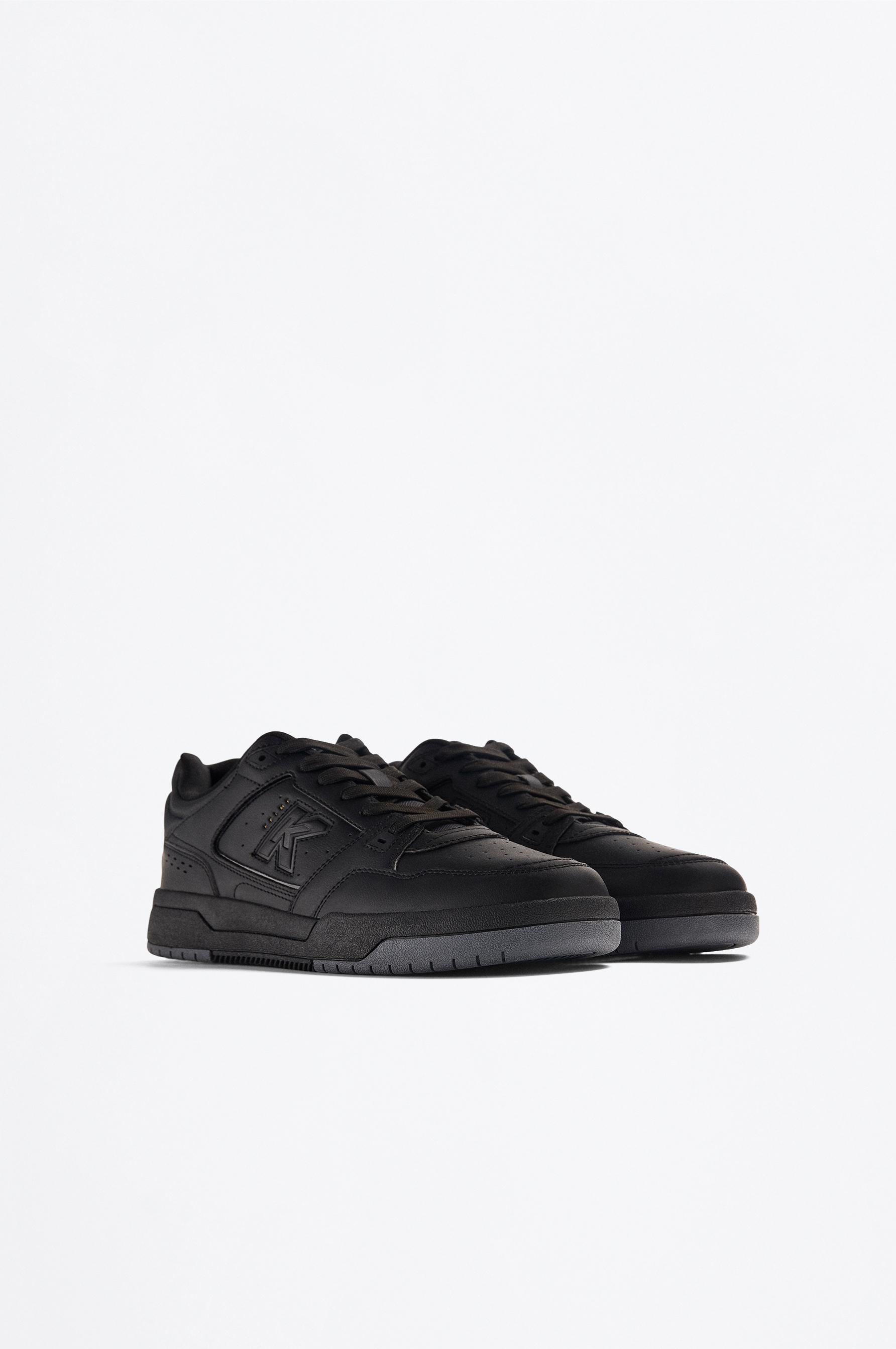 Zapatilla Kelme detalle acolchado