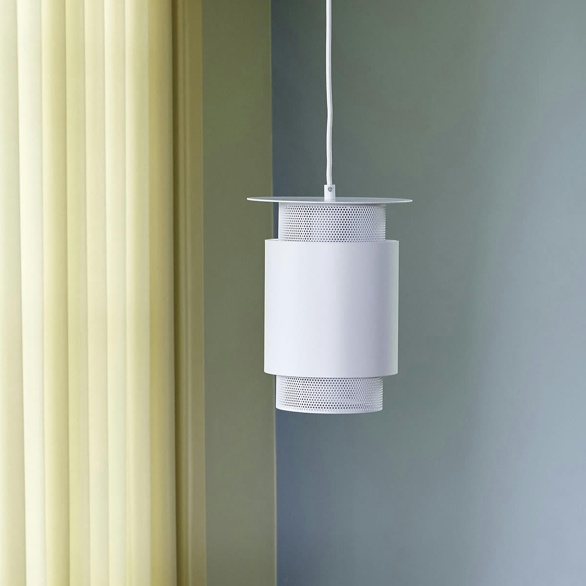 EDGE - Lampe en métal et maille blanc