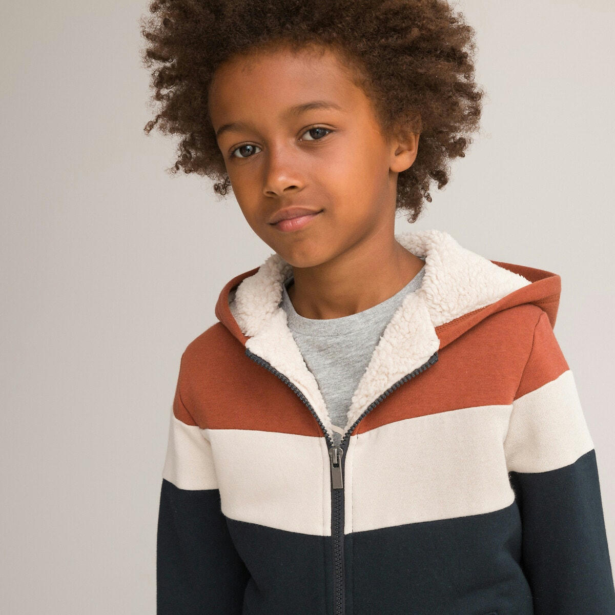 Sweat zippé à capuche, doublé maille peluche