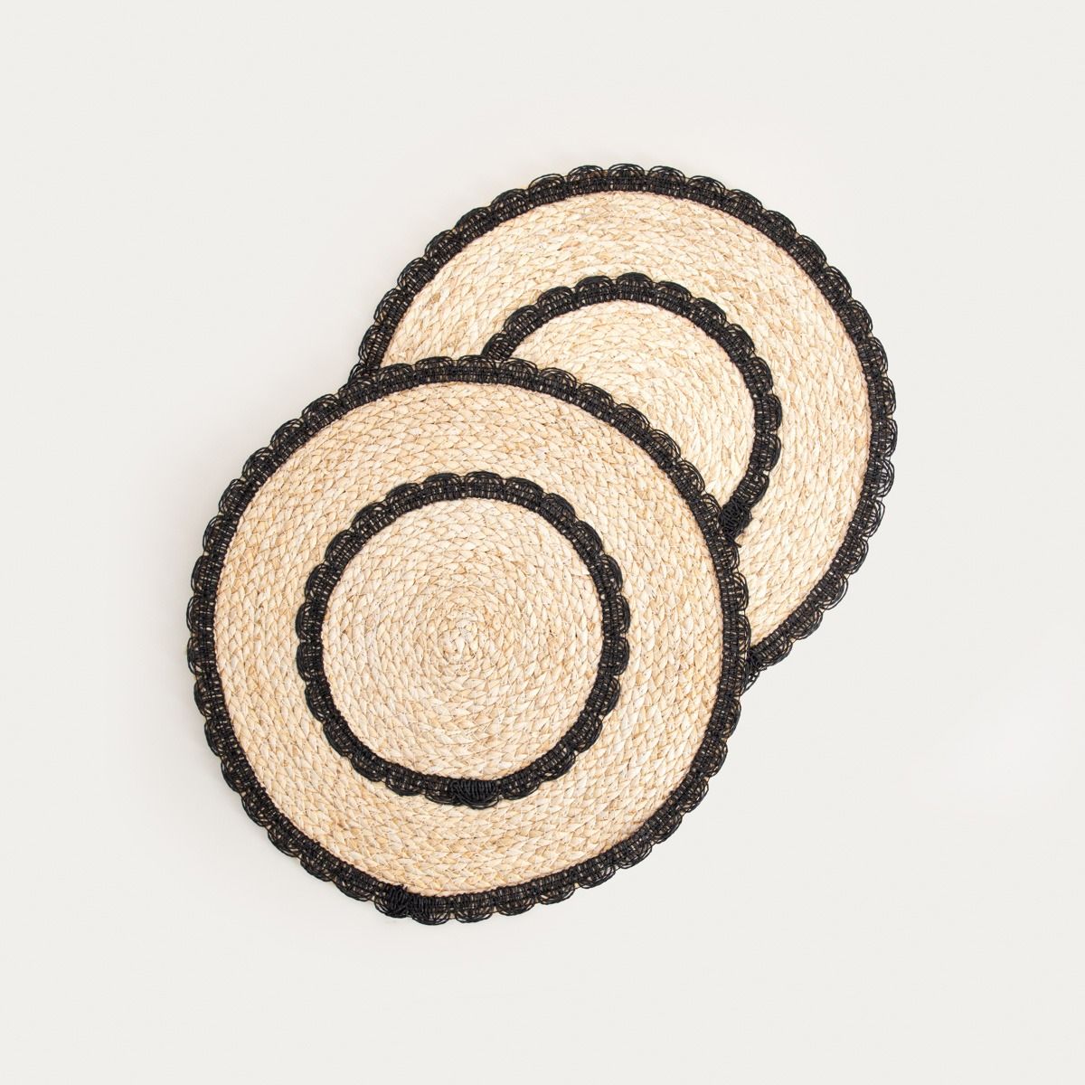 Maty stołowe MAIZO z czarnym wzorem, zestaw 2 szt. 38cm