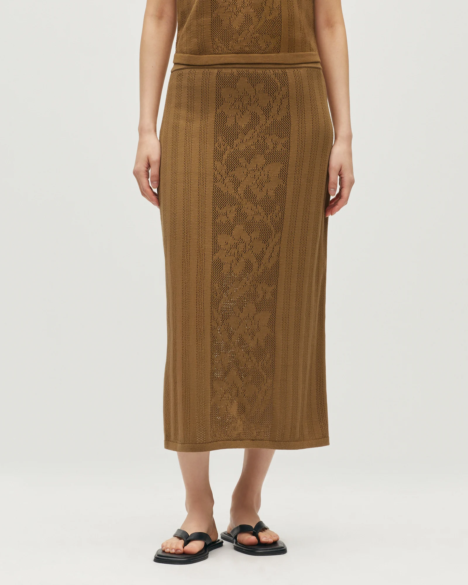 Jupe longue en coton crochet