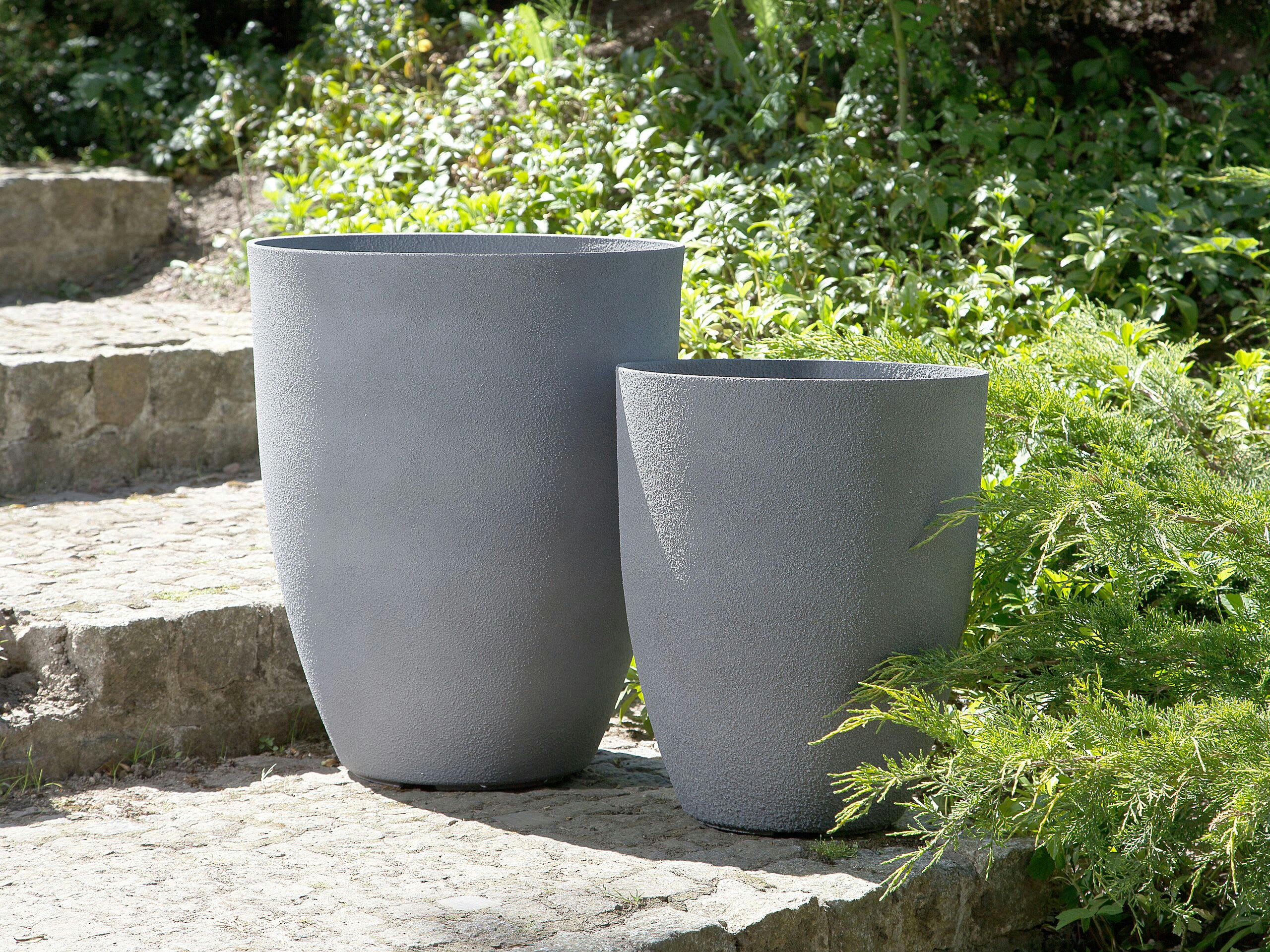 CROTON - Cache-pot d'extérieur en pierre gris H52