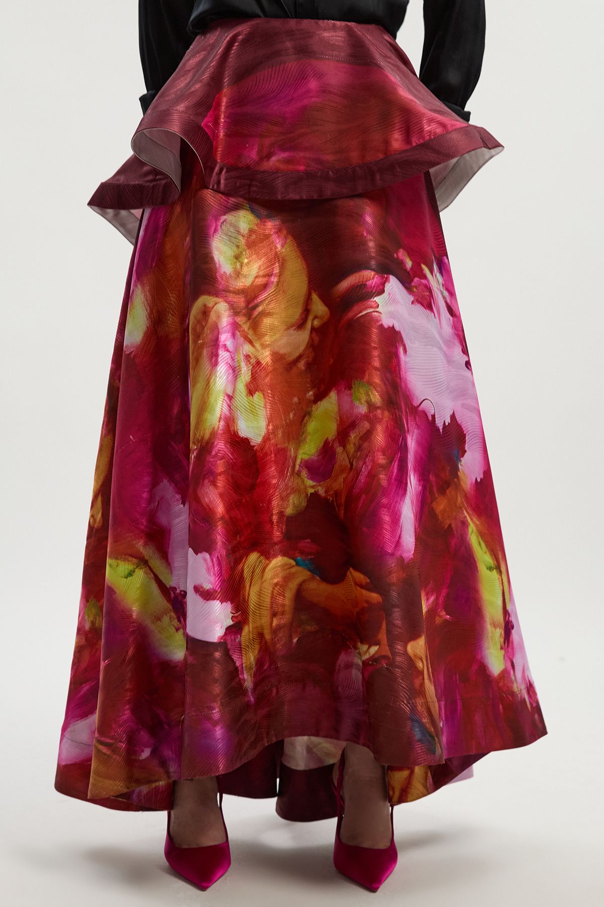 KarenMillen Lily Macrae - Textured Ruffle Detail Prom Skirt