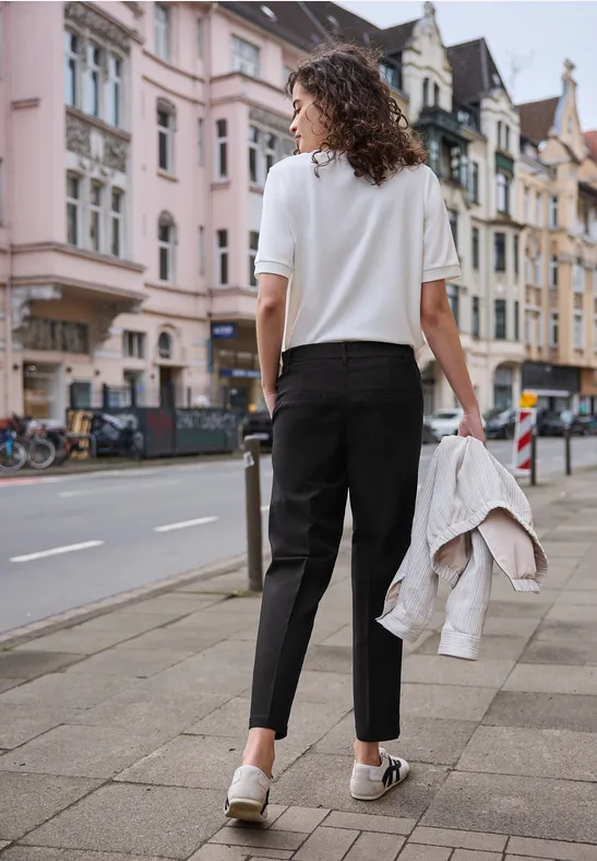 Mid Waist Slim Leg Chino im Casual Fit