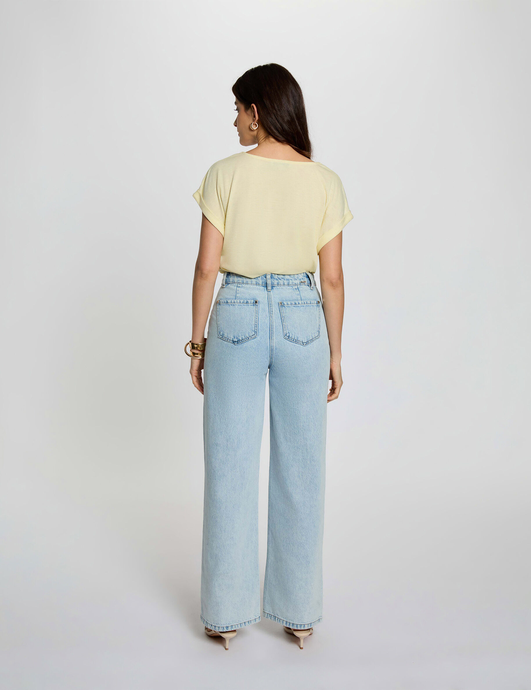 V-Neck Short-Sleeve T-Shirt Pastel Yellow Women