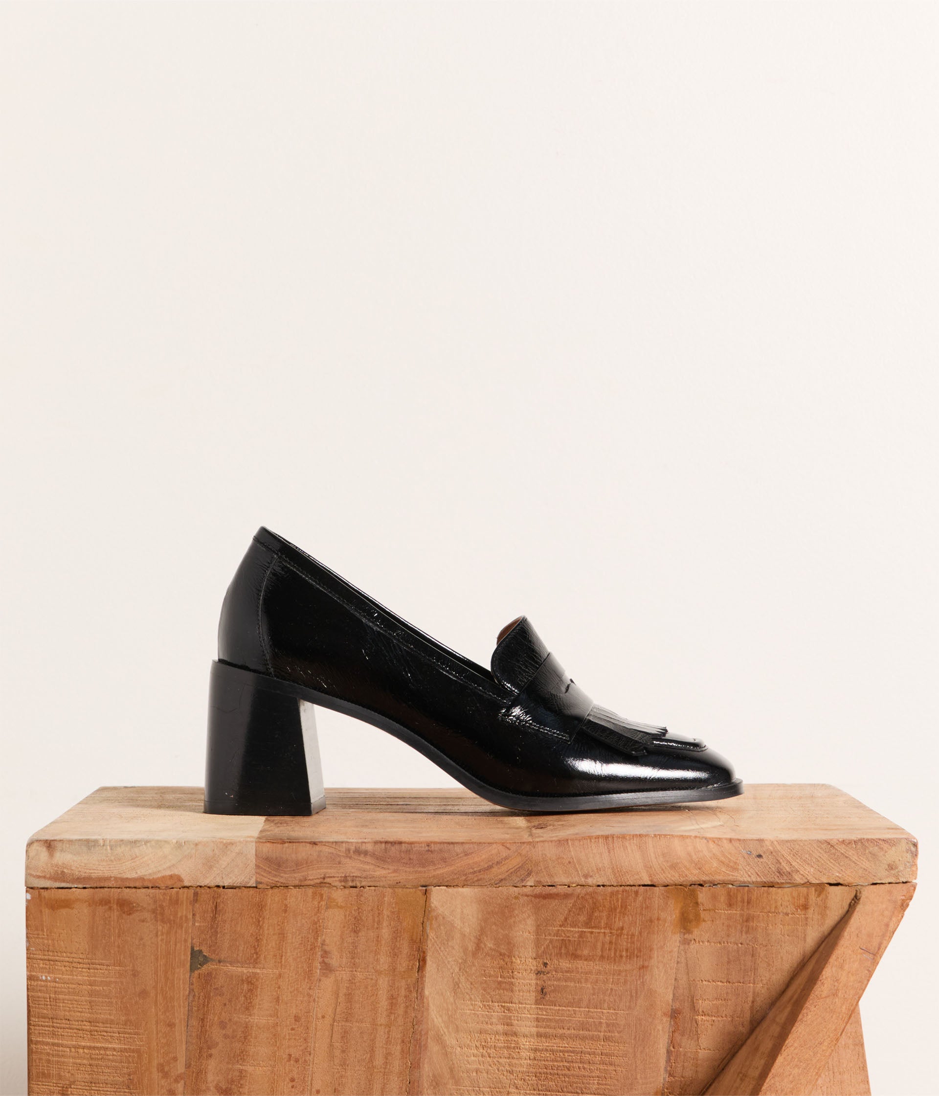 Mocassins vernis noirs Jay