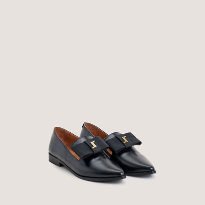 Mocassins à bouts pointusen cuir noir | ADOREE