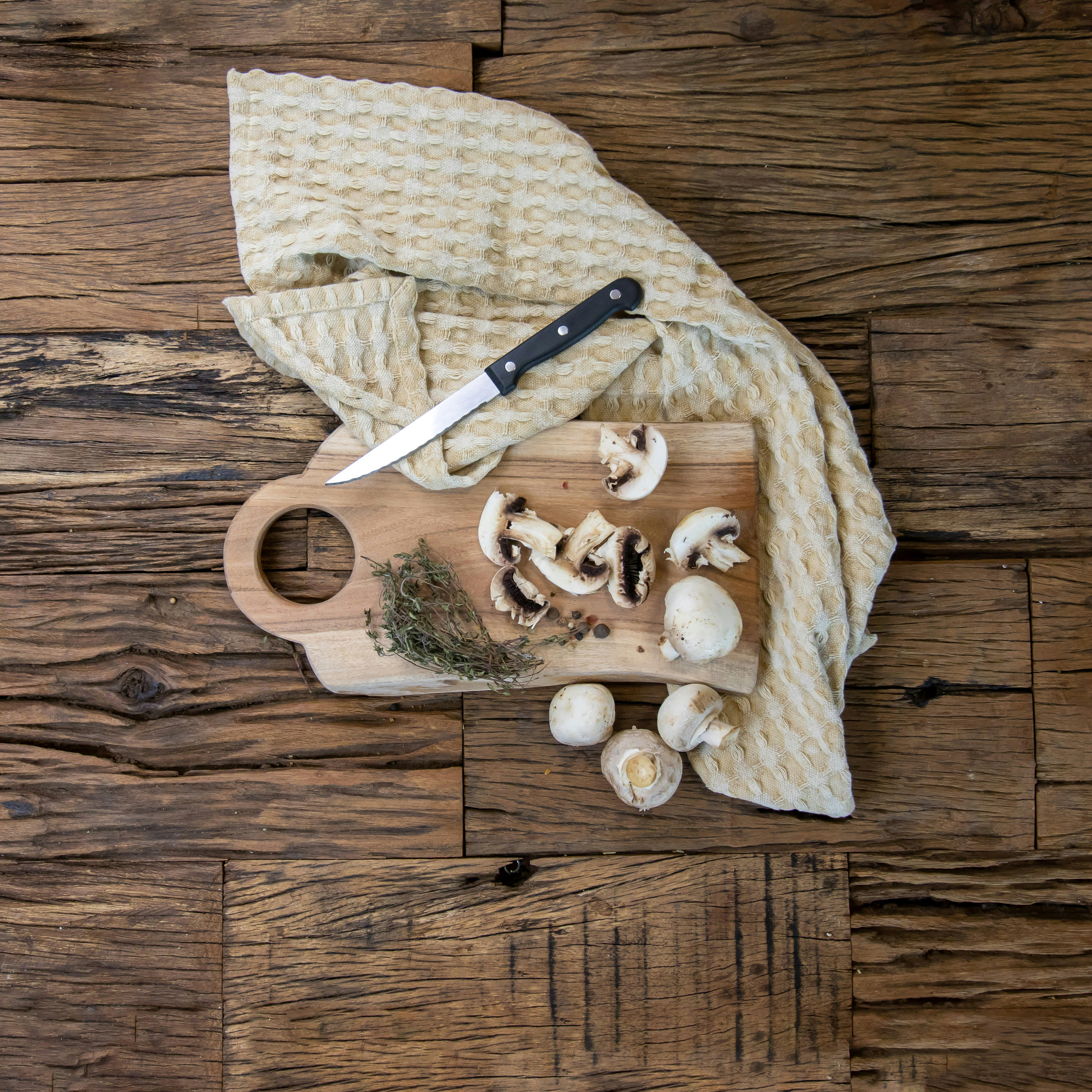 WOOD - Planche à découper en bois d'acacia 30x15cm