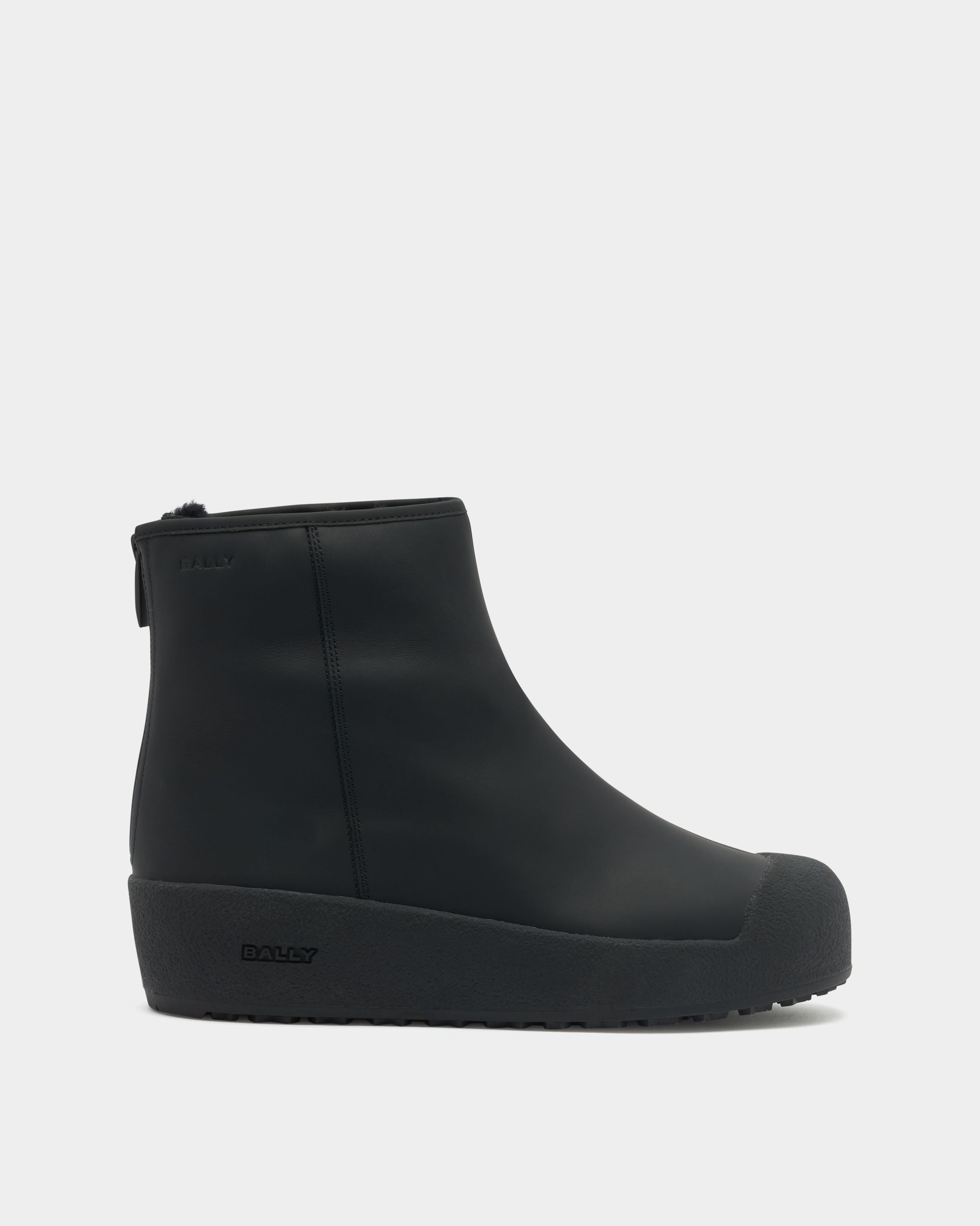 Bally Curling Stiefelette Aus Leder In Schwarz