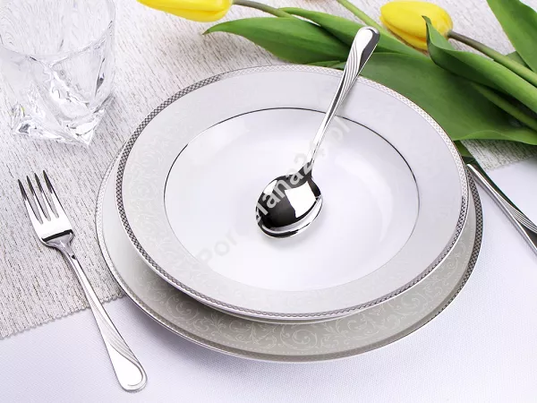 Serwis obiadowy na 12 osób (43el) Bogucice - Martha Platin Classic 975