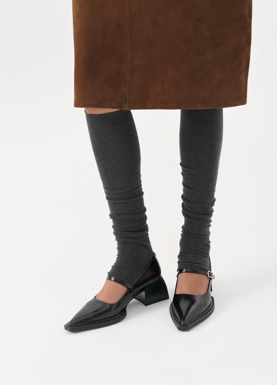 Vivian Pumps