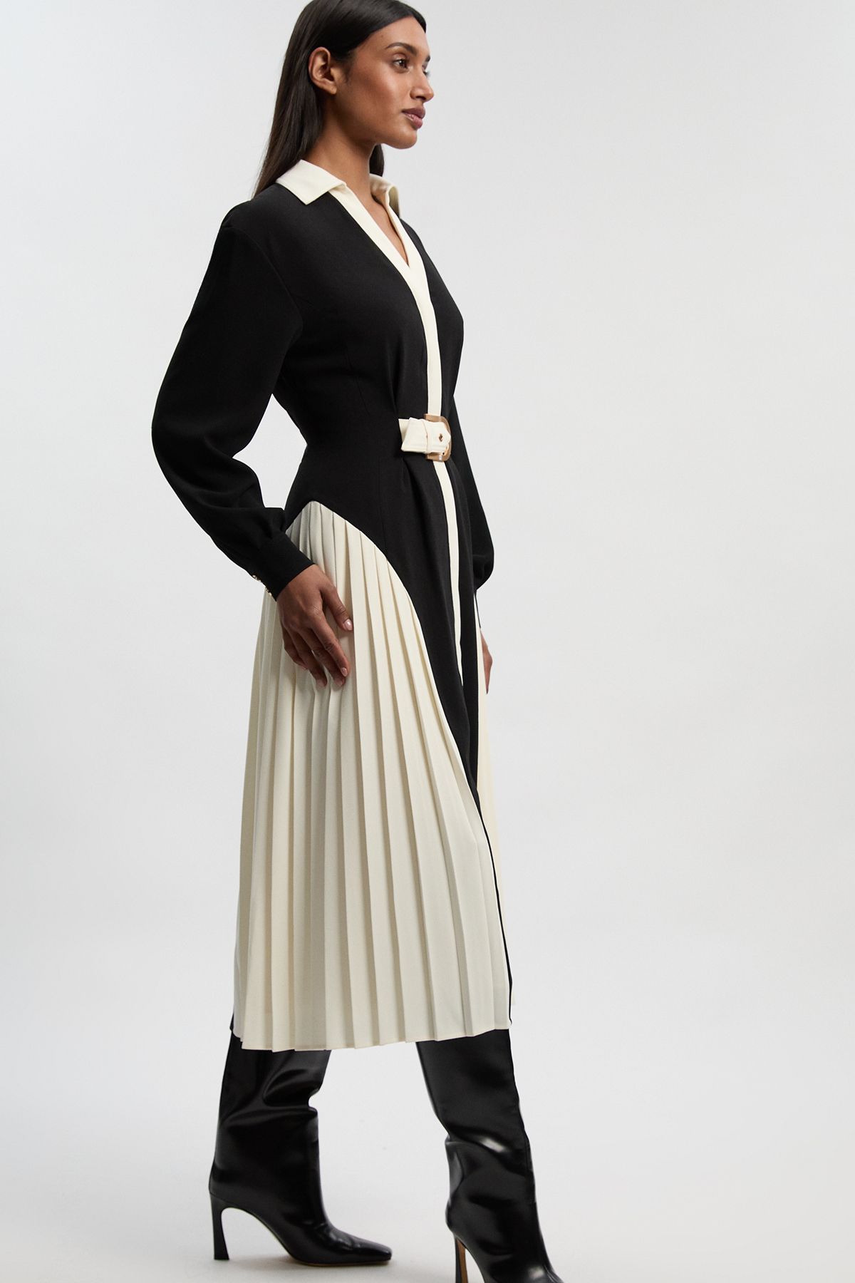 KarenMillen Tailored Crepe Colour Block Belted Pleated Midi Dress