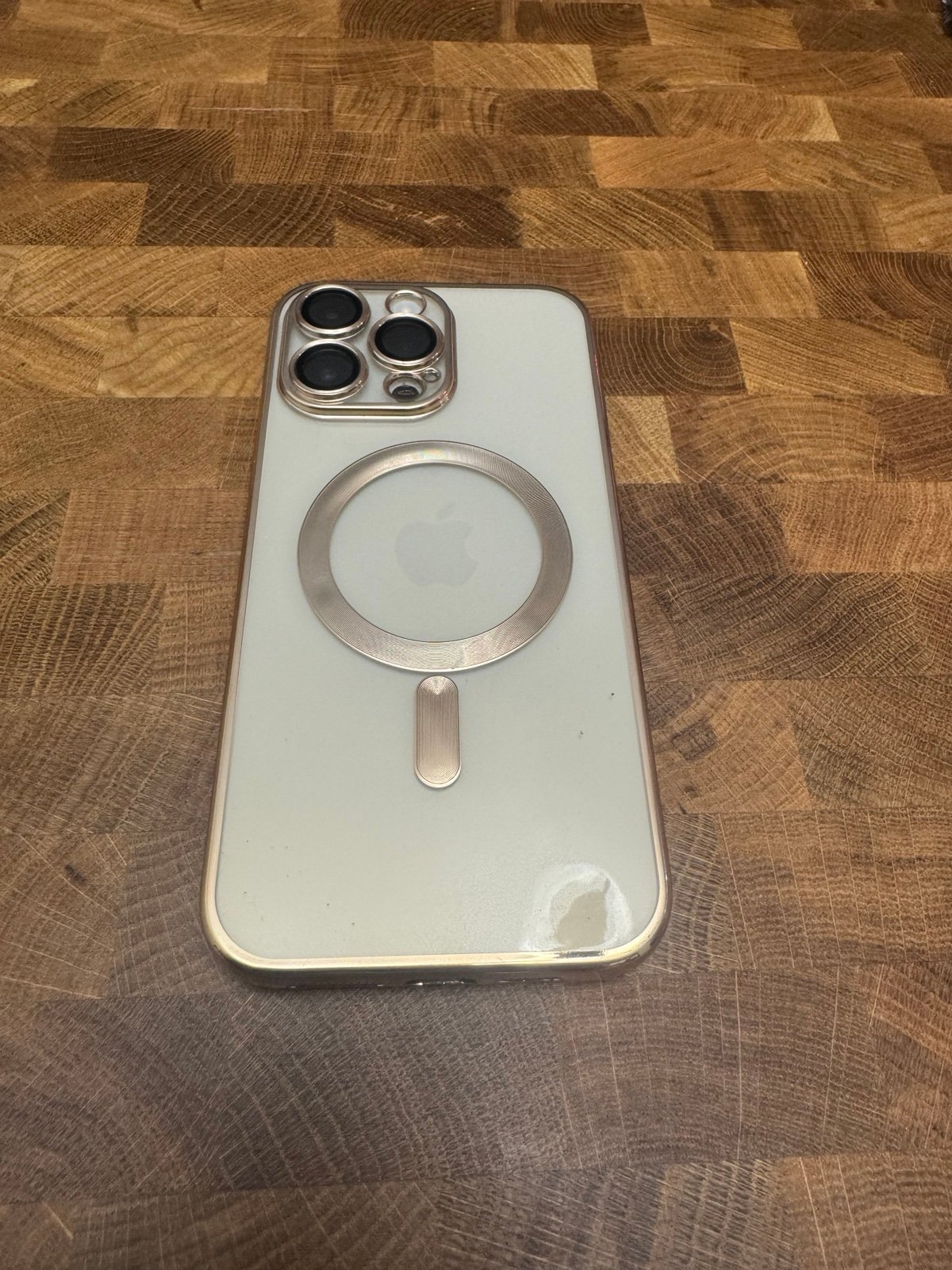 iPhone 14 Pro Max unlocked