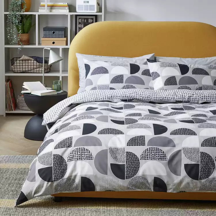Habitat New Geo Blocks Monochrome Bedding Set - Single