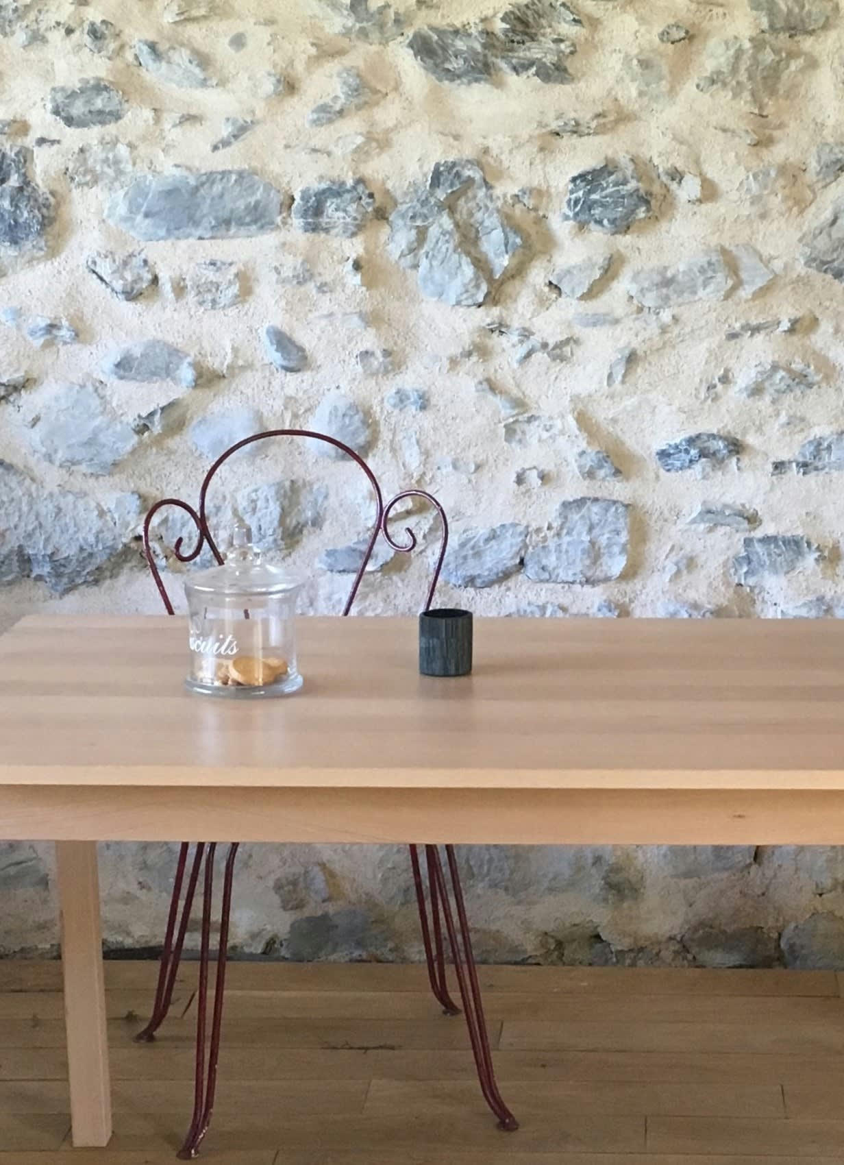 SELVA - Table en bois massif de hêtre des Pyrénées,  plateau 120x80 cm