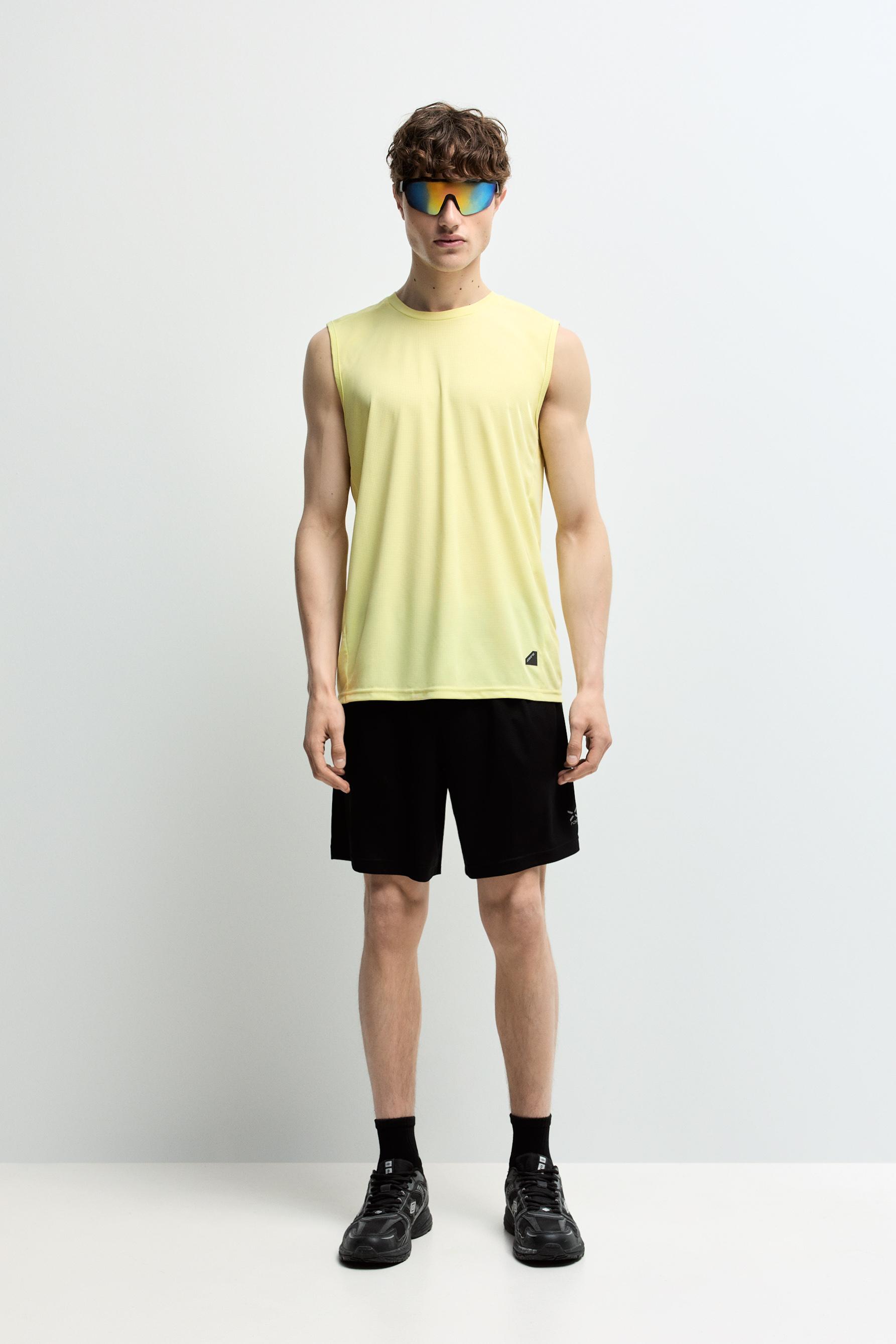 Camiseta deportiva sin mangas