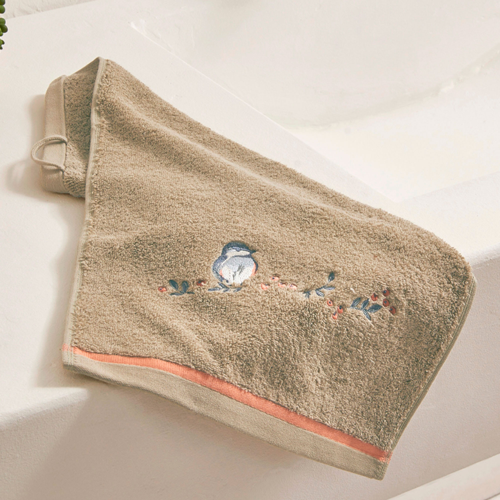 Serviette invité brodéeMésanges