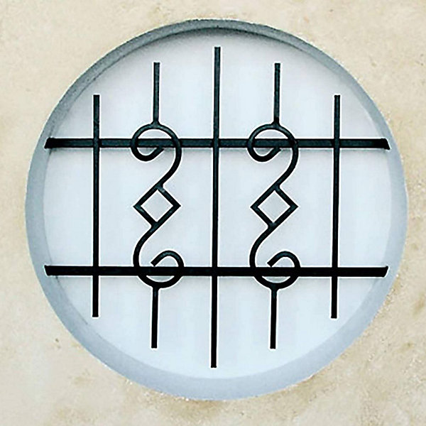 Grille de Defense Nectra diametre 80 cm pour Fenetre ronde (côte tableau)