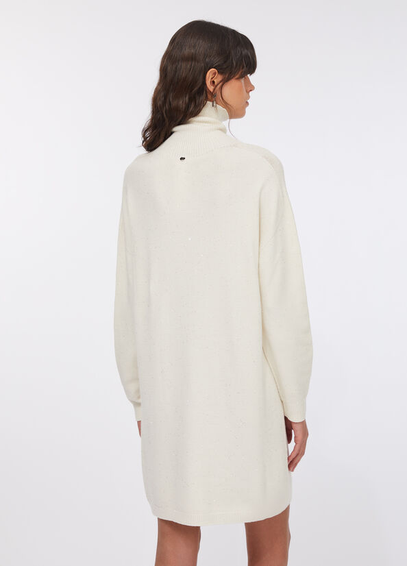 Abito in maglia con micro paillettes