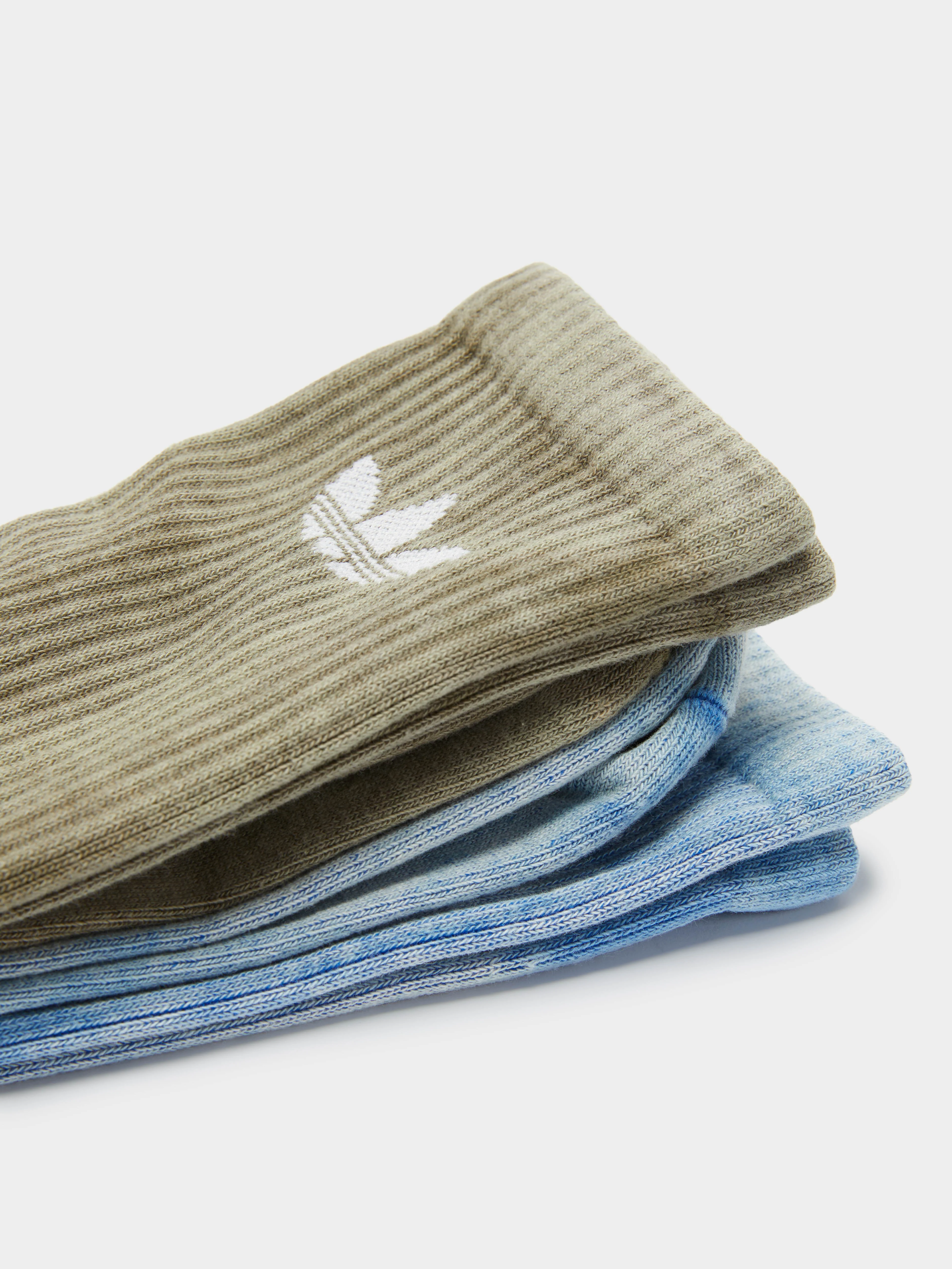 2 Pairs of Adventure Socks
