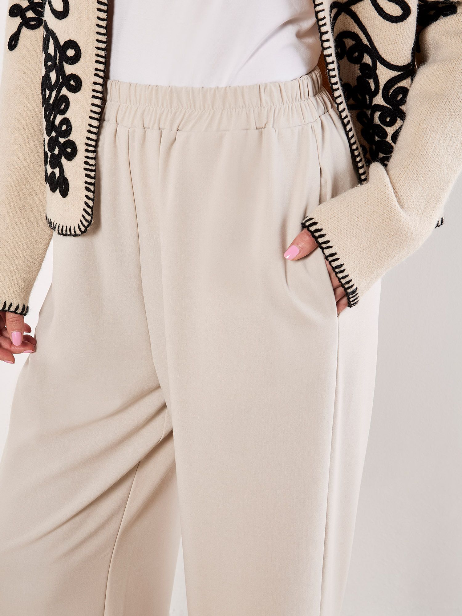 Apricot Woven Wide Leg Trousers