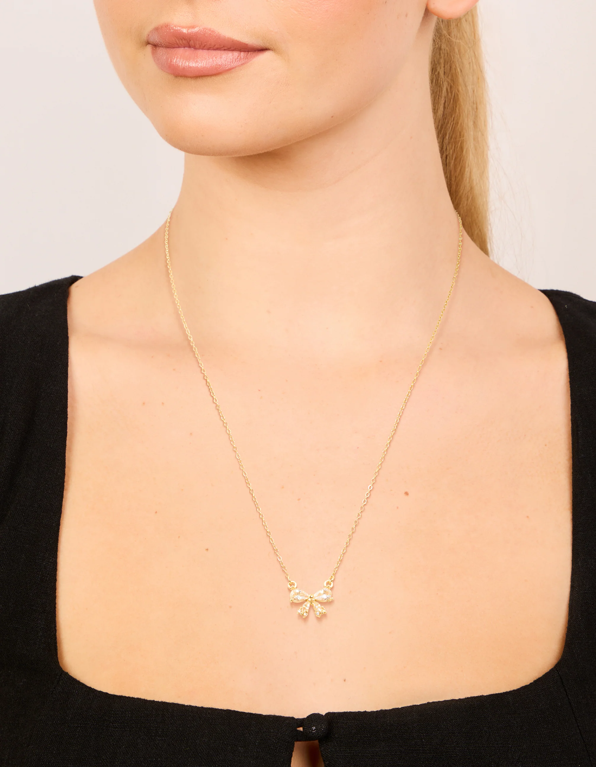Waterproof Gold Plated Stainless Steel Cubic Zirconia Bow Pendant Necklace