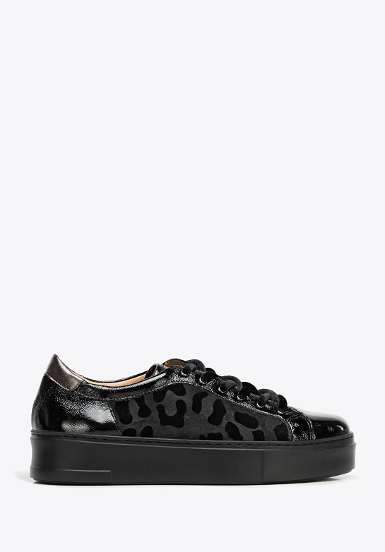 Damskie sneakersy ze skóry naturalnej w motyw panterki czarne