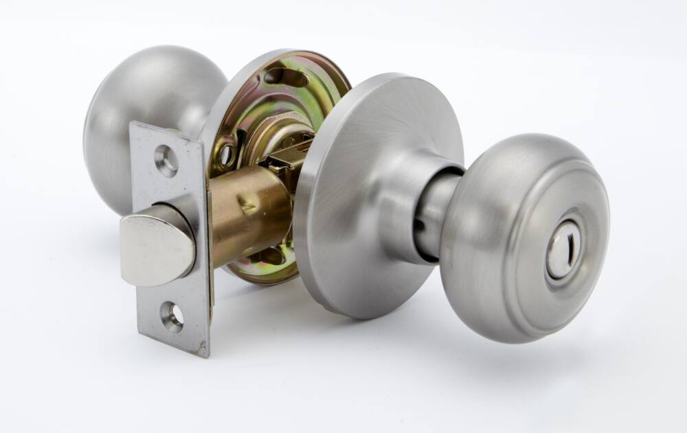 Garrison Palace Privacy Door Knob Lock Set, Satin Nickel