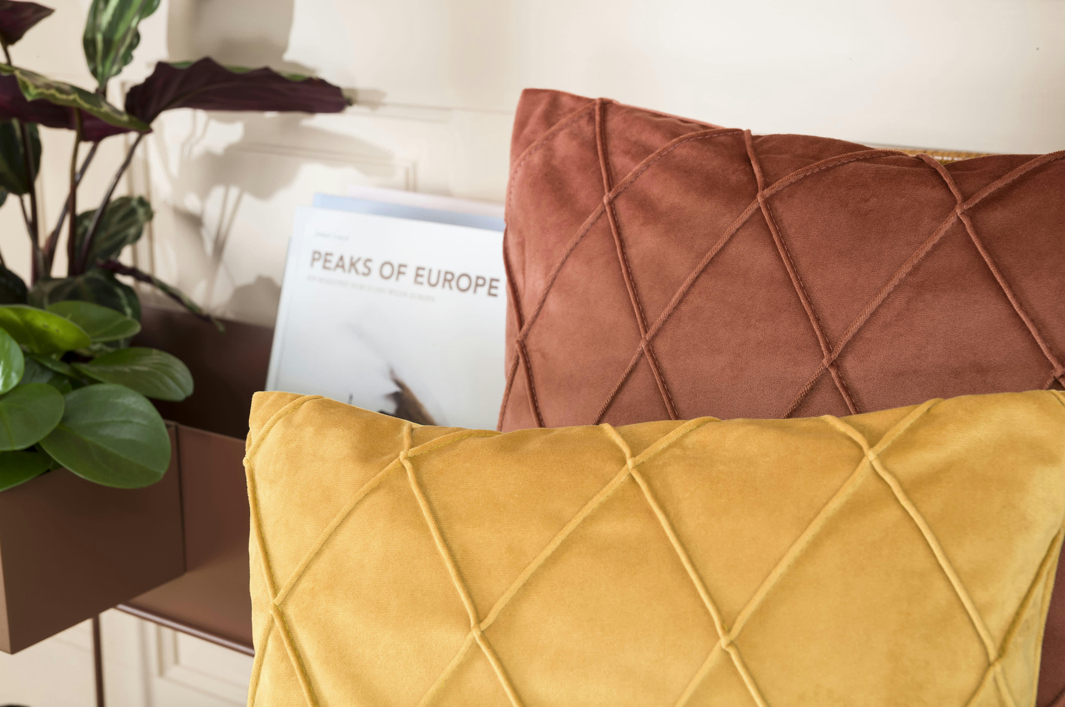 NOBLESS - Housses de coussin velours relief pli cousu jaune or 50x50-Lot de 2