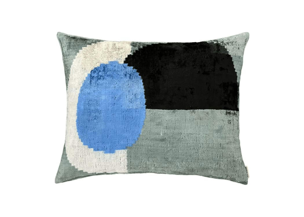 - Housse de coussin velours de soie ikat  40x50 multicouleur