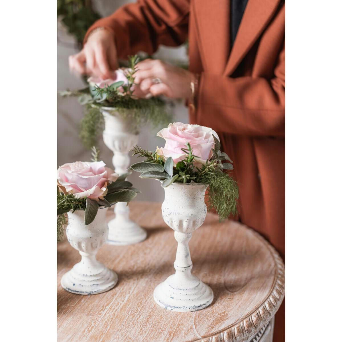 - Bougeoir en fer blanc H17