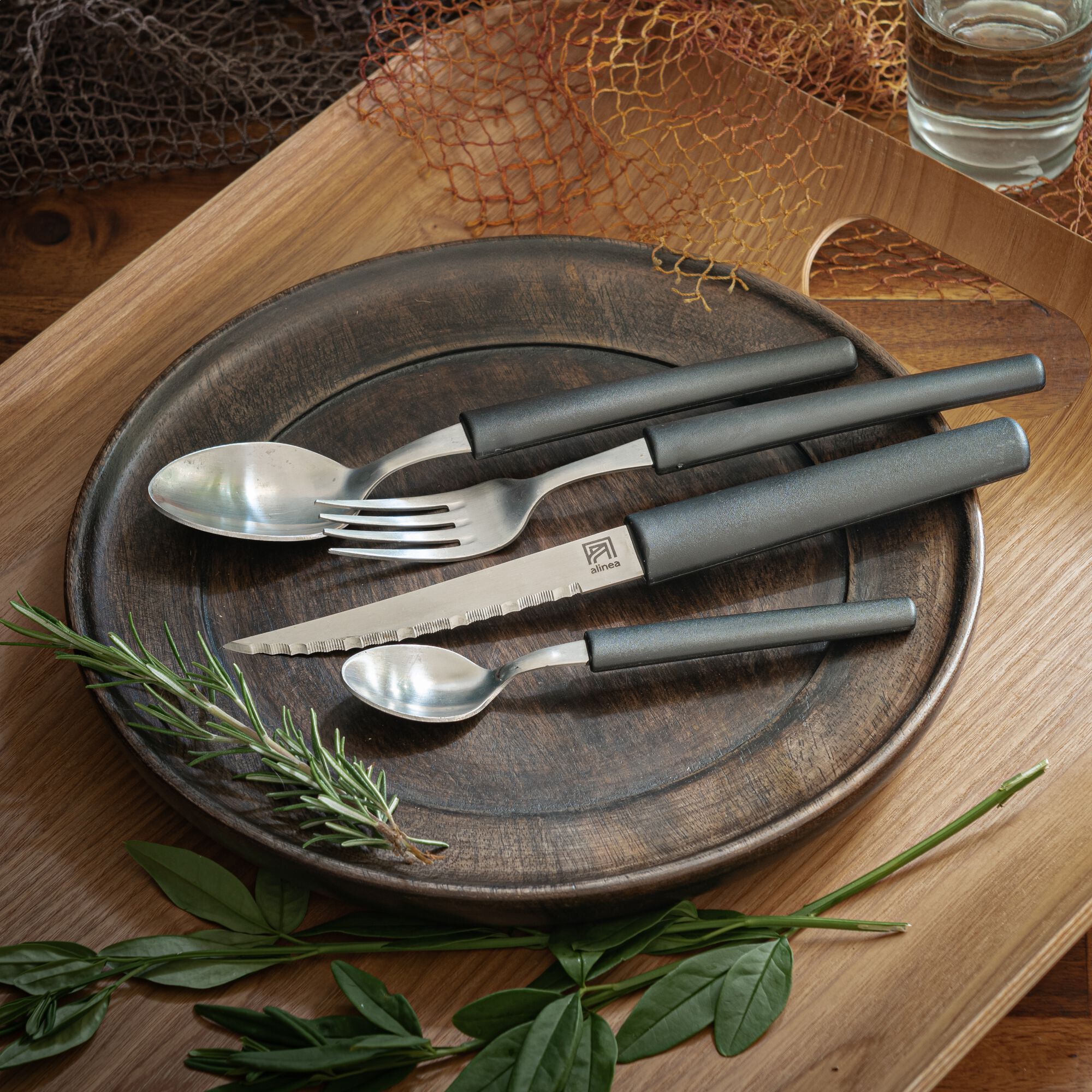 LINE - Cuillère à soupe en matière végétale 100% recyclable - noir